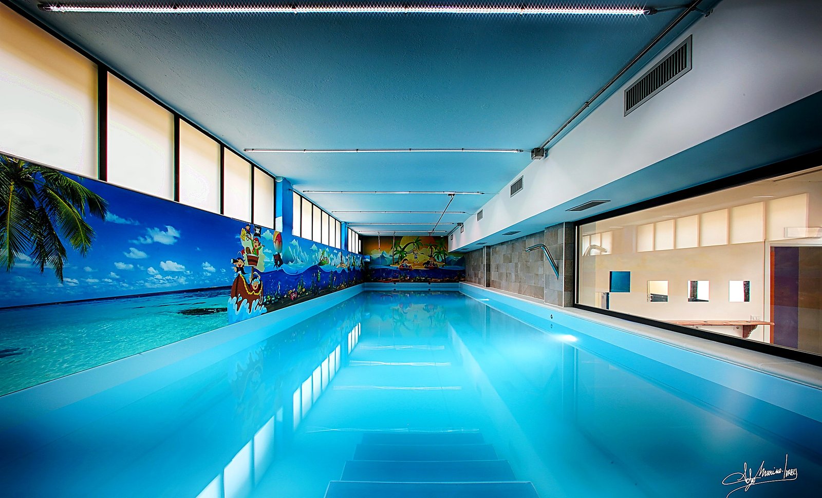 Aqua · piscina